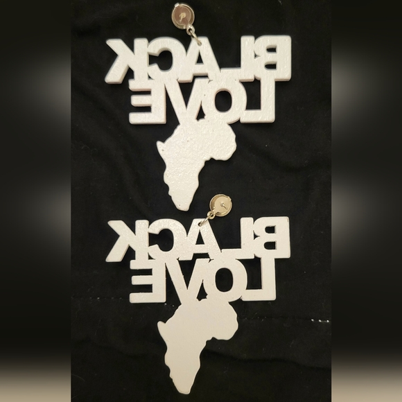 Ethnic Earrings, BLACK LOVE, 3" L x2.75 W" Beauty Colletion Brand - Picture 8 of 13